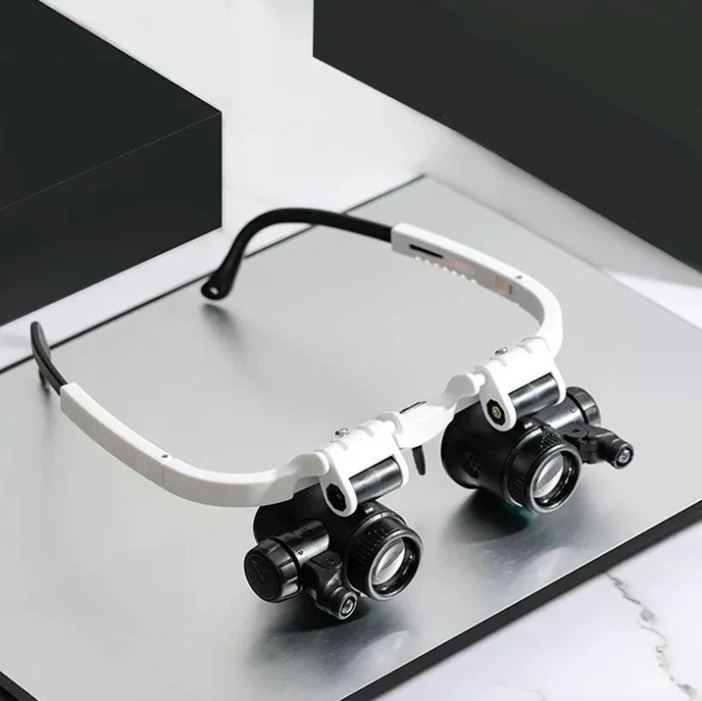 LED Magnifying Glasses with LED Light and 3-Level Magnification