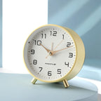 Scandinavian Silent Table Clock Round Analog Quartz Clock
