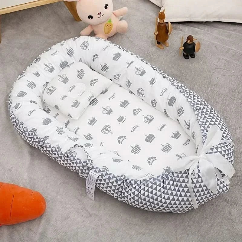 Foldable Portable Infant Bassinet Travel Baby Crib Safe Sleep
