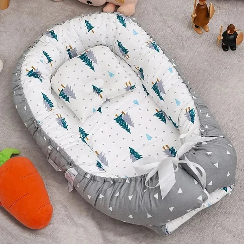 Foldable Portable Infant Bassinet Travel Baby Crib Safe Sleep